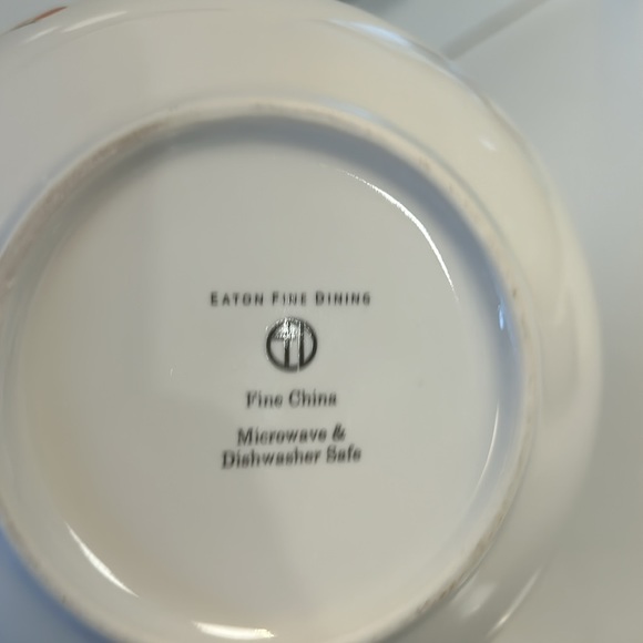 EATON fine dining china Christmas bowl - Picture 3 of 6
